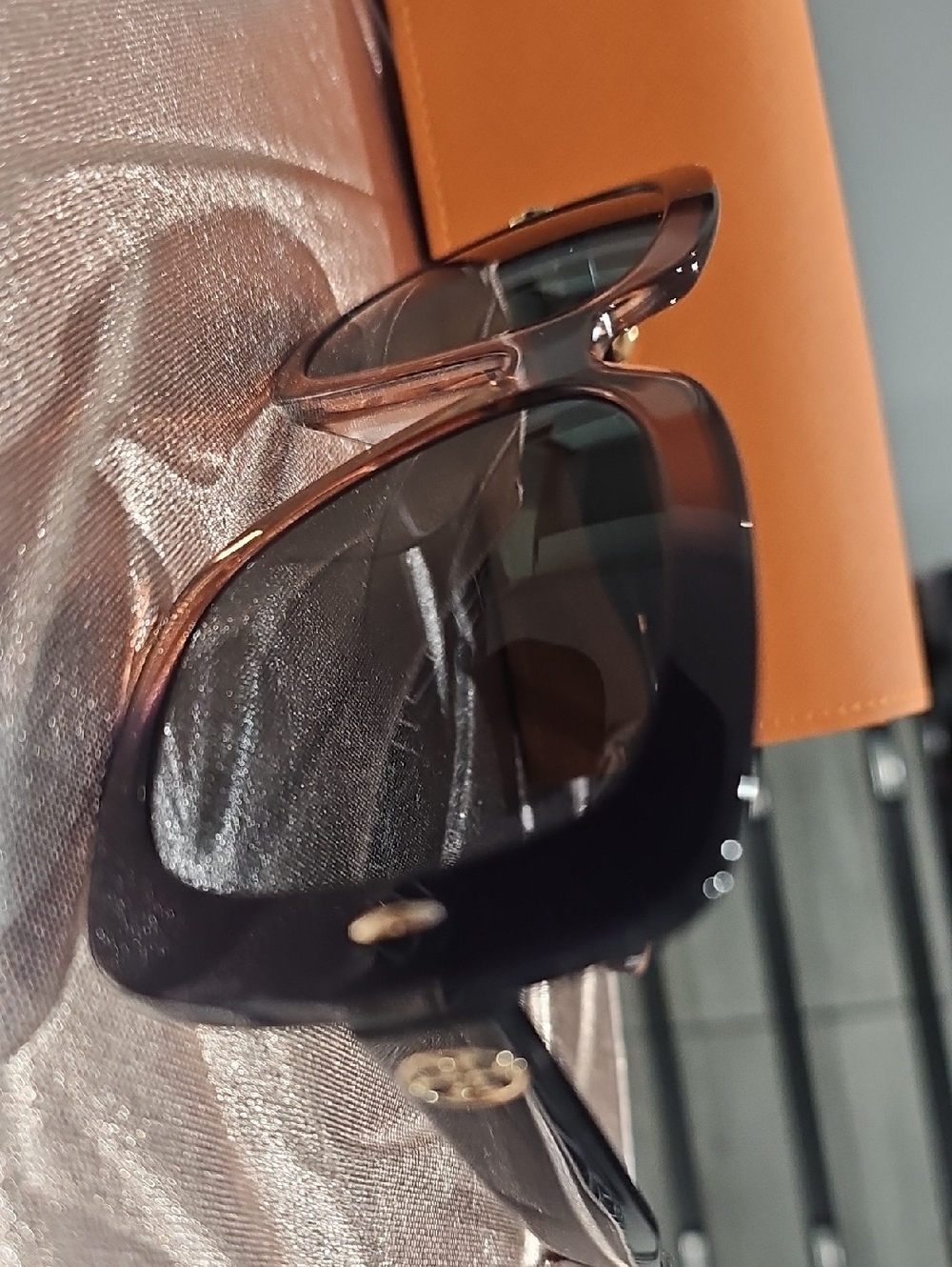 Tory Burch Black Gradient Lenses with Brown Frame and Gold Logo